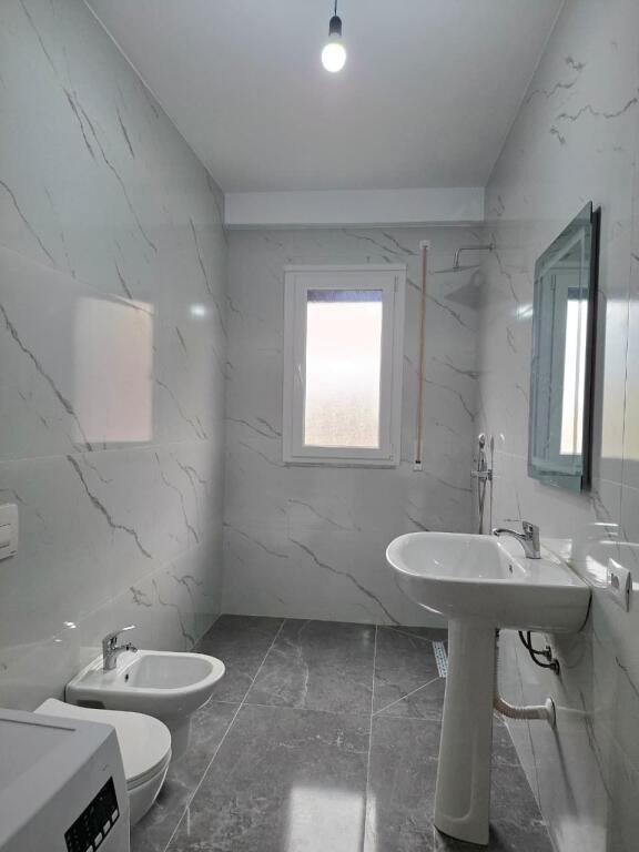 Me Qira : Apartament 2+1 &amp; 1 BLLK (📍Paskuqan / Rezidenca Color Splash ) 🔥Hera e Parë me Qera ✨️✨️ 100% e re/ Pallat 2025  55.000 Leke💶💶