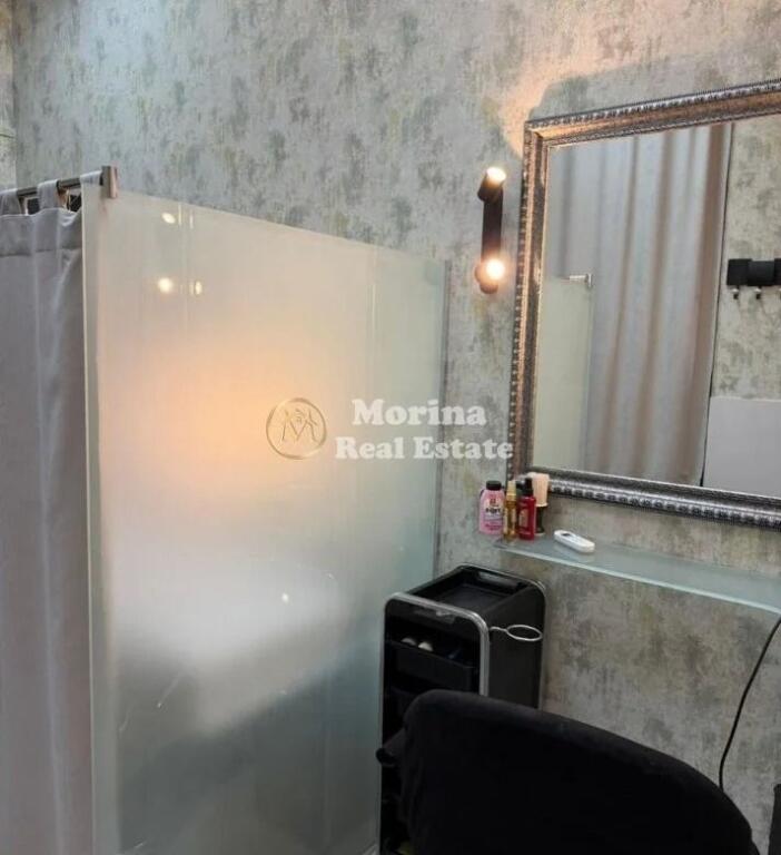 Rent | Business Premises | Kavaja Street | 300 €/month