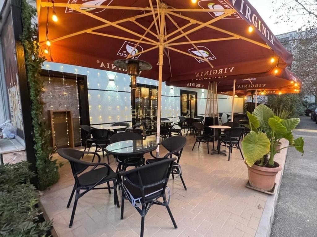 LOCALE COMMERCIALE E ATTIVITÀ DI BAR PIZZERIA IN VENDITA A DON BOSKO!