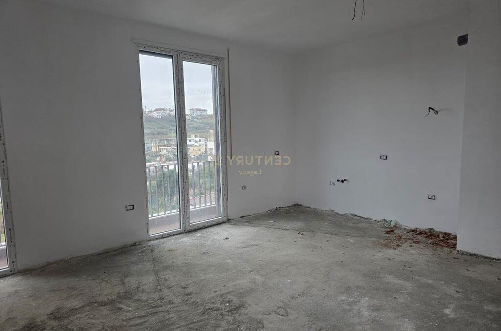 Apartament 2+1 në shitje ne Ali Demi.