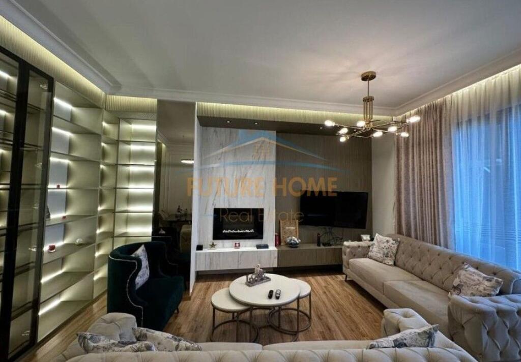 Affitto, Appartamento 2+1+parcheggio, Park Gate!