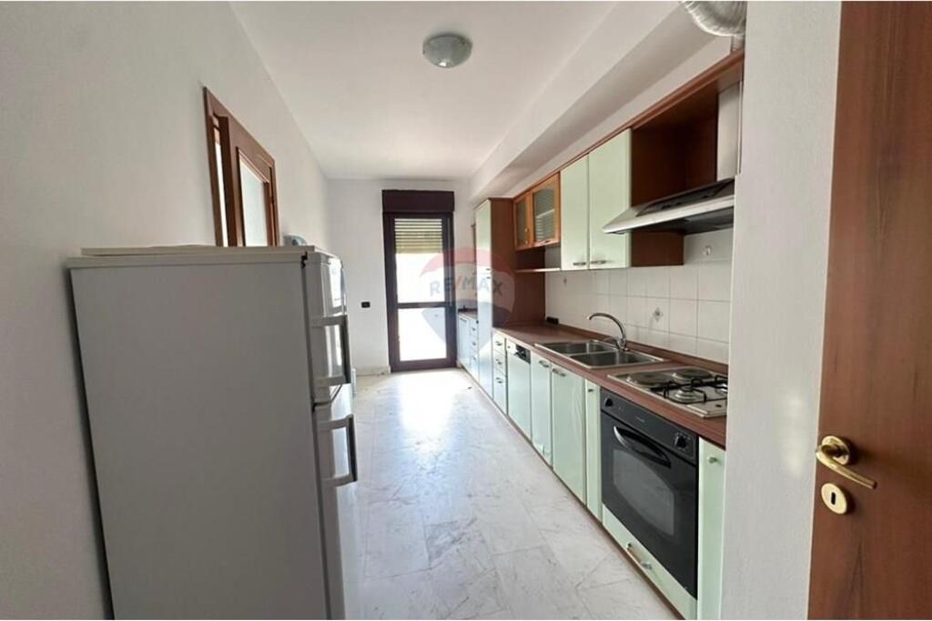 Jepet me qira zyre ne Qender