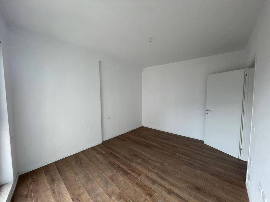 Apartament 2+1, Rruga e Burgut!