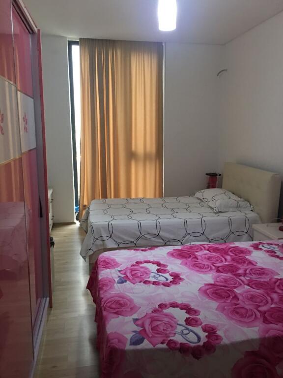 Jepet Me Qera Apartament 2+1+2 Tualete +1 Ballkon