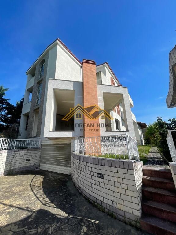 3-STOREY VILLA IN ARAPAJ – DURRES, FOR SALE !