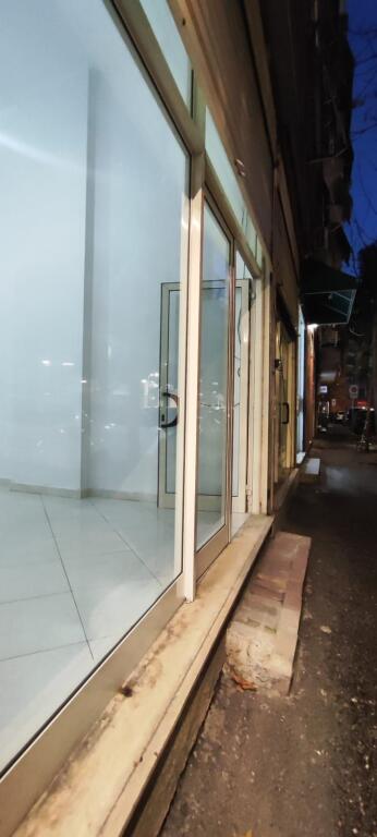 Shop for Rent – Strategic Location near Kosovareve Road