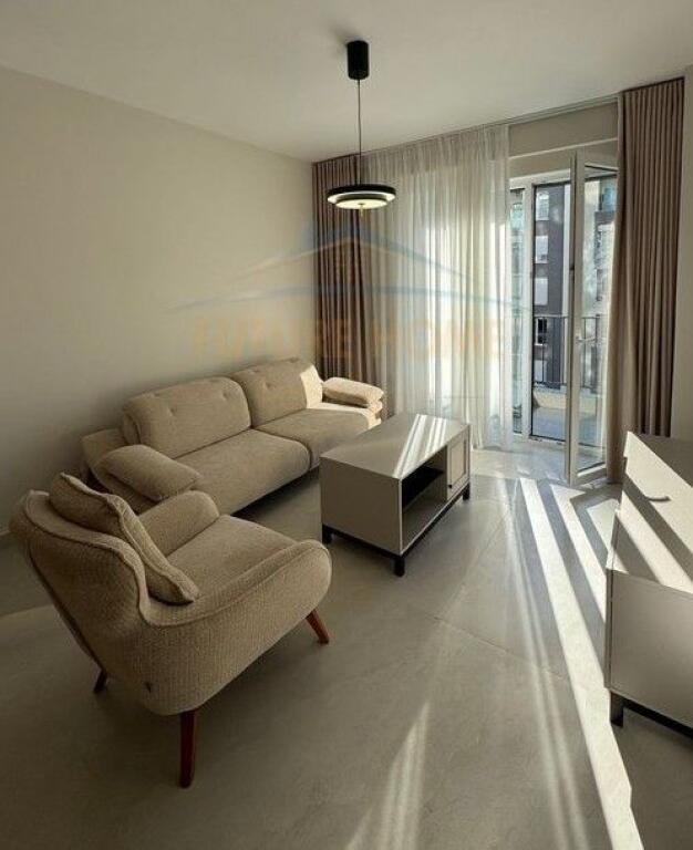 Affitto Appartamento 2+1+Posto Auto, Comune di Parigi