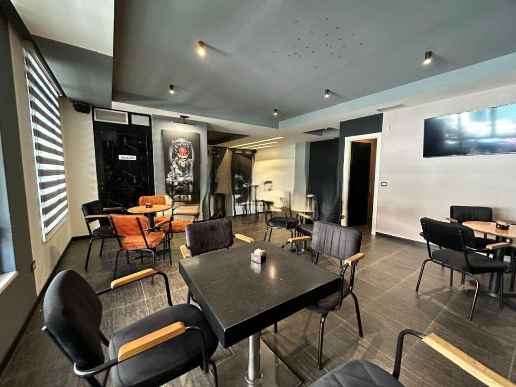 JEPET ME QERA AMBIENT DUPLEX TEK KOMUNA E PARISIT 2,000 € /Muaj