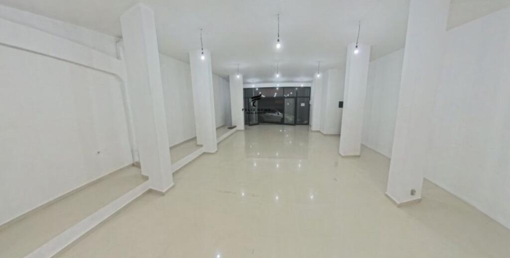 SHOP FOR RENT 130 M2 MEDRESEJA 1300 EURO