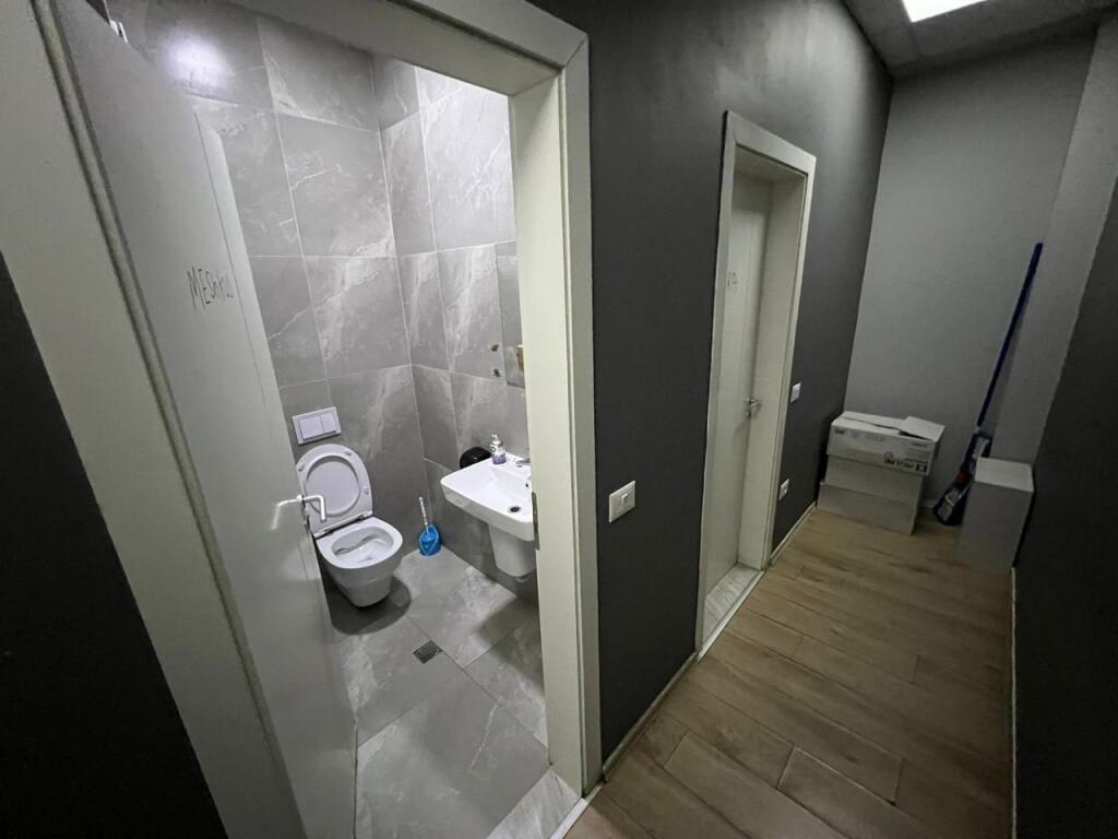 OFFICE FOR RENT 515 M2 DIBRA STREET 6000 EURO