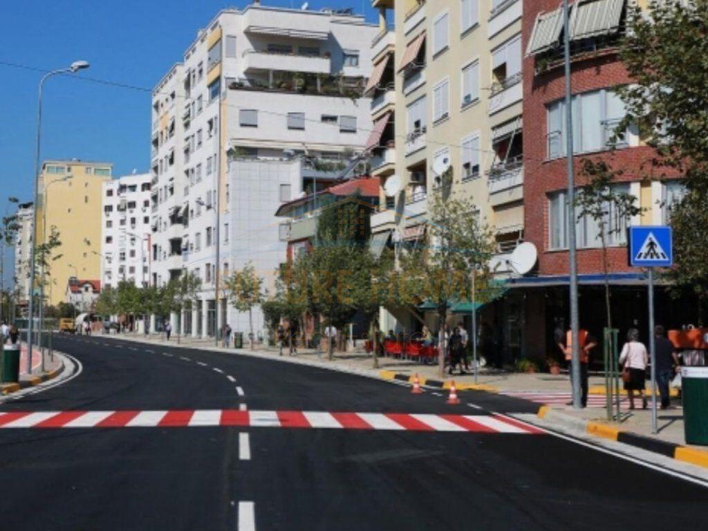 Affitto, Spazio Commerciale, Via dei Kosovari