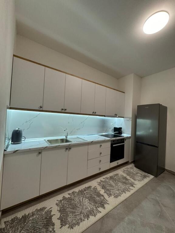 Apartament 1+1 me qira Te Green City