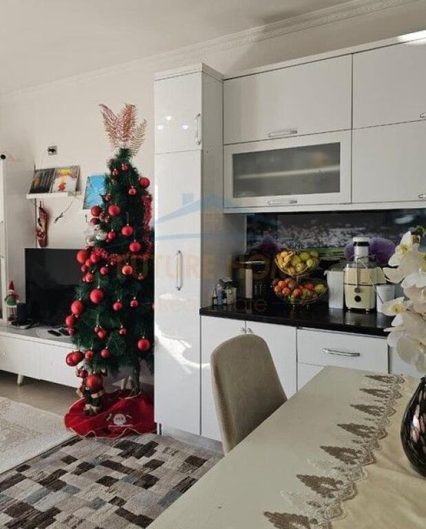 Shitet, Apartament 2+1, Kompleksi Malajziani, Kthesa e Kamzës