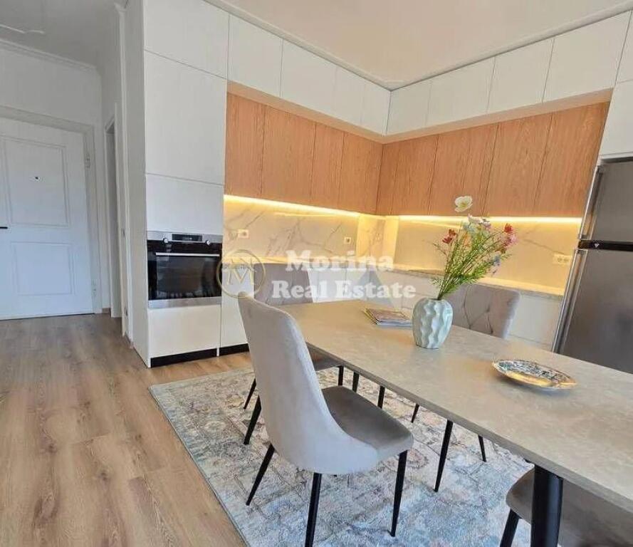 Affitto | Appartamento 2 + 1 + 2 | Shallvaret | 1150 €/mese