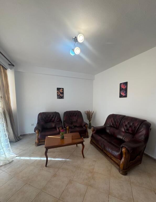 Apartament 1+1 Per Qera