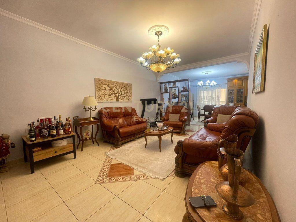 Vasil Shanto, Shesim Apartament 3+1+2