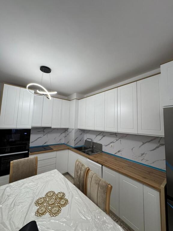 Apartament 2+1 + Parkim me Qira – Univers City