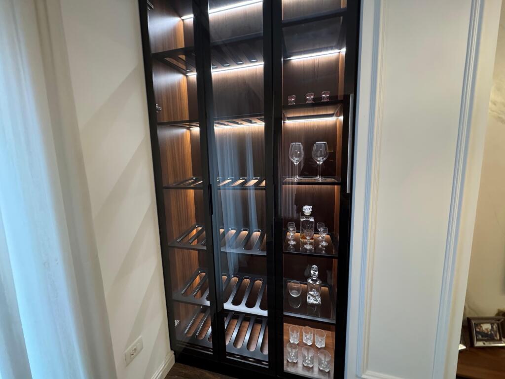 Qera apartament 3+1+Parking Foleja e Gjelber,Zogu si