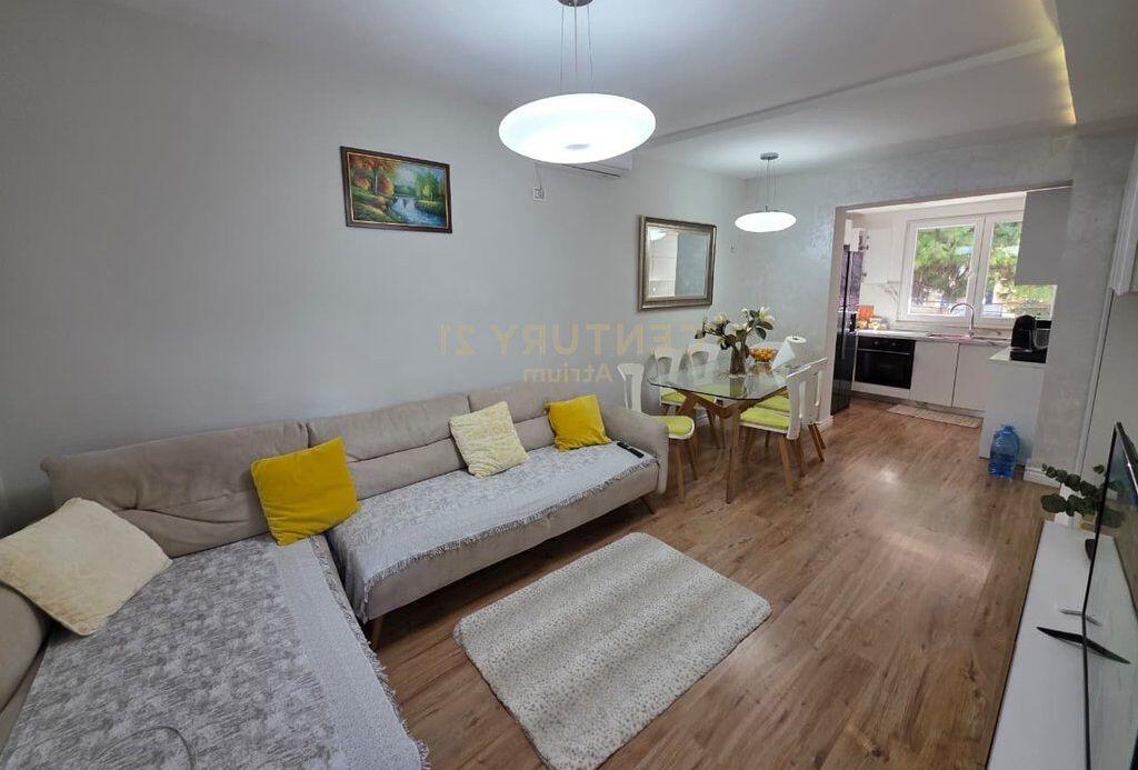 VILLA SU DUE PIANI IN VENDITA VICINO A TV-KLAN.