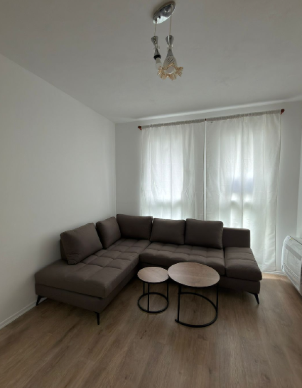 🏡 Shitet Apartament 1+1 – Univers City