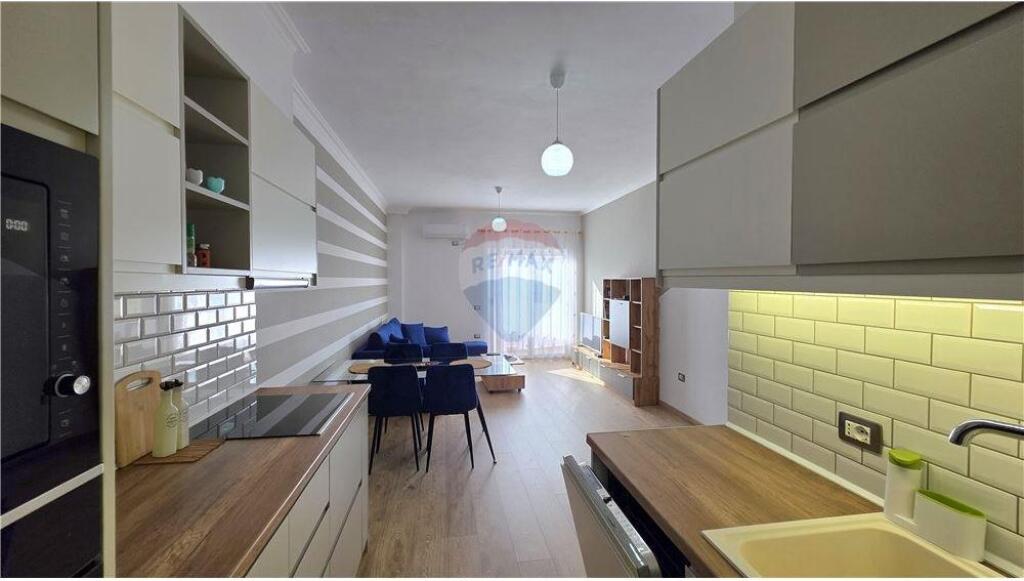 Premium 1+1 apartment for sale on Lungomare first line