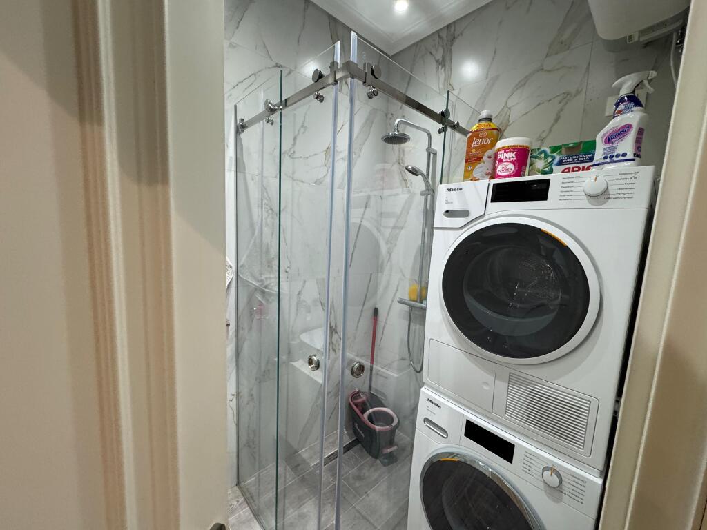 Qera apartament 3+1+Parking Foleja e Gjelber,Zogu si