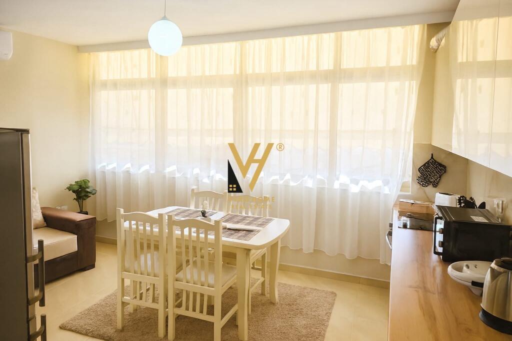 JEPET APARTAMENT 1+1+BLK ME QERA TE RRUGA FORTUZI 65.000 LEKE