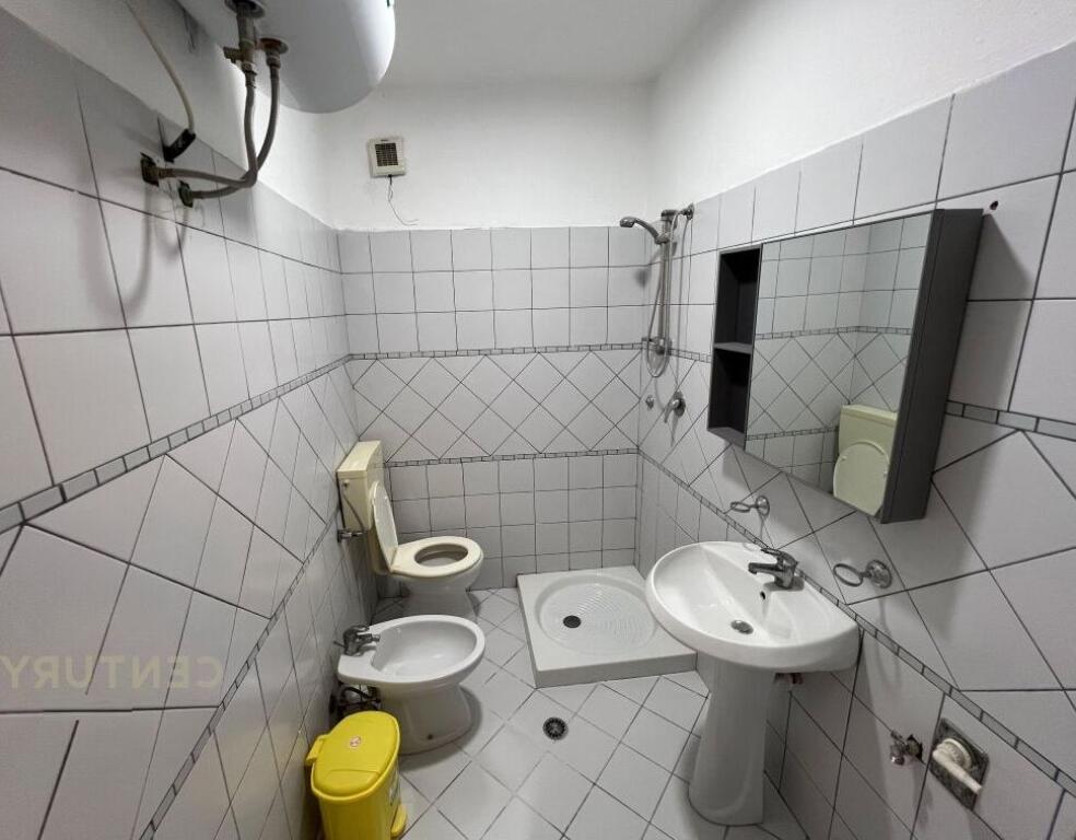 Apartament 1+1 Për Shitje në Plazh Iliria, Durrës!