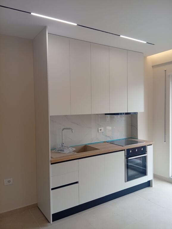 🏠Jepet me Qera Garsoniere  ne 5 Maj,pas Concordit