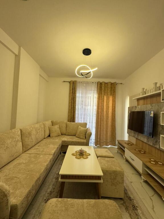 Apartament 2+1 + Parkim me Qira – Univers City
