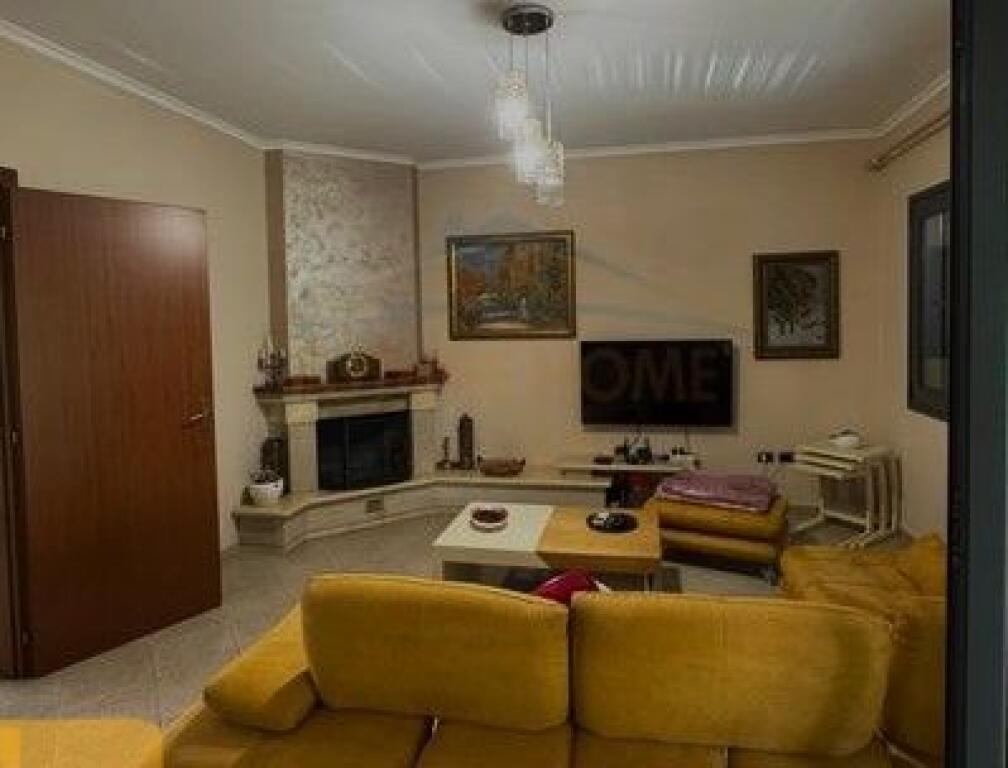 Shitet, Vilë Individuale, Golem , Durrës