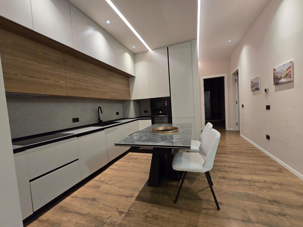 for rent apartment 2+1+2 with parking space at Delijorgji Complex.