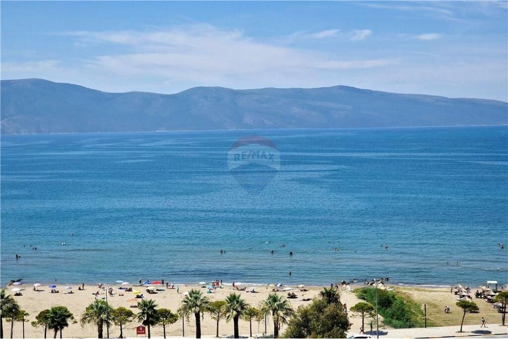 🌊 Apartament 2+1+2 për Shitje – Lungomare, Vlorë 🌊