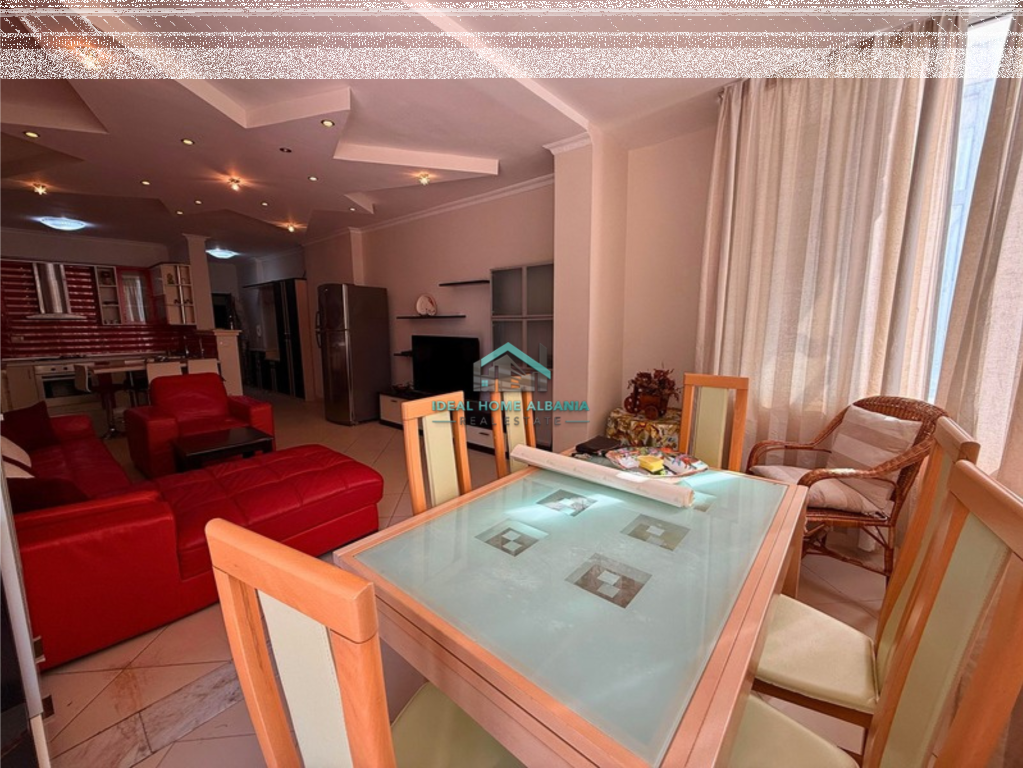 Shitet Apartament 2+1+2 – Lungomare, Vlorë