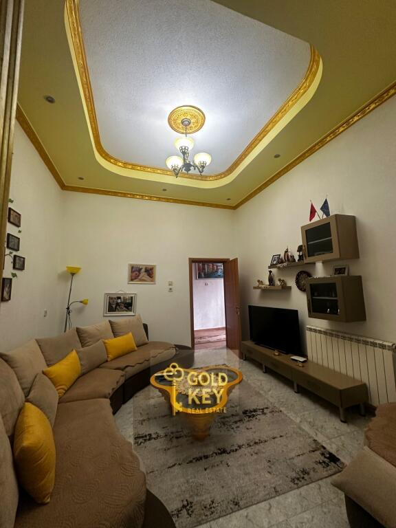 🏡 APARTAMENT ME QERA 2+1 – QENDËR, BASHKIA DURRËS