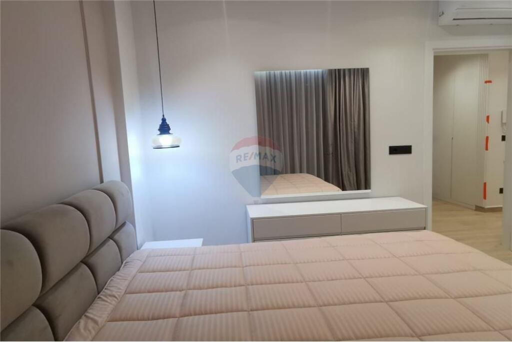 JEPET APARTAMENT 1+1+ Parking ME QERA TEG