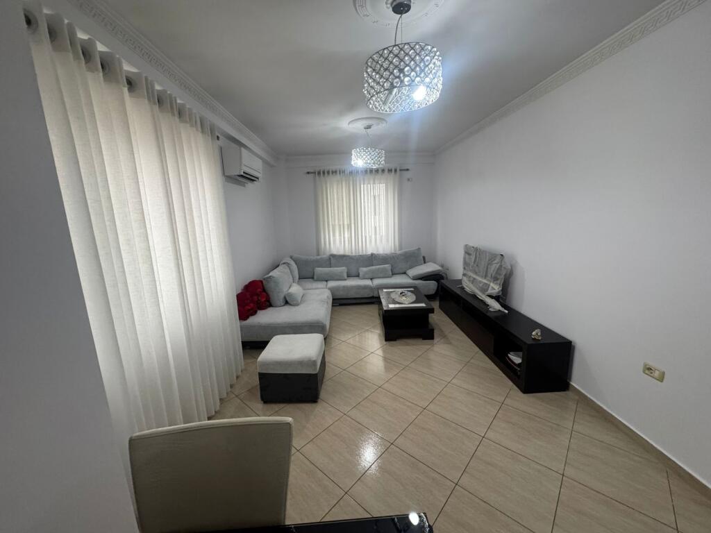 🏡Jepet me qira apartament 2+1 📍 Adresa: Rruga Jordan Misja💰 Çmimi: 70,000 lekë / muaj