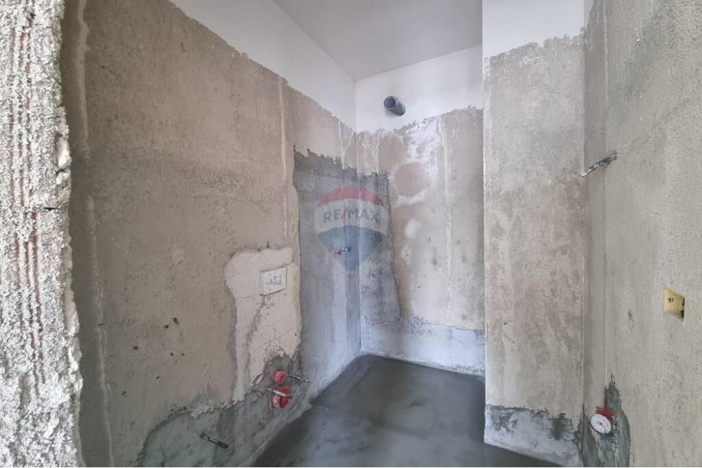 APARTAMENT 2+1+2 PER SHITJE TEK UNIVERS CITY !