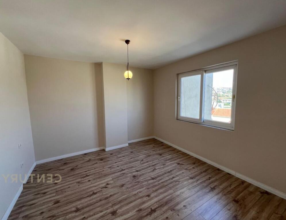 Apartament 1+1 Për Shitje në Plazh Iliria, Durrës!