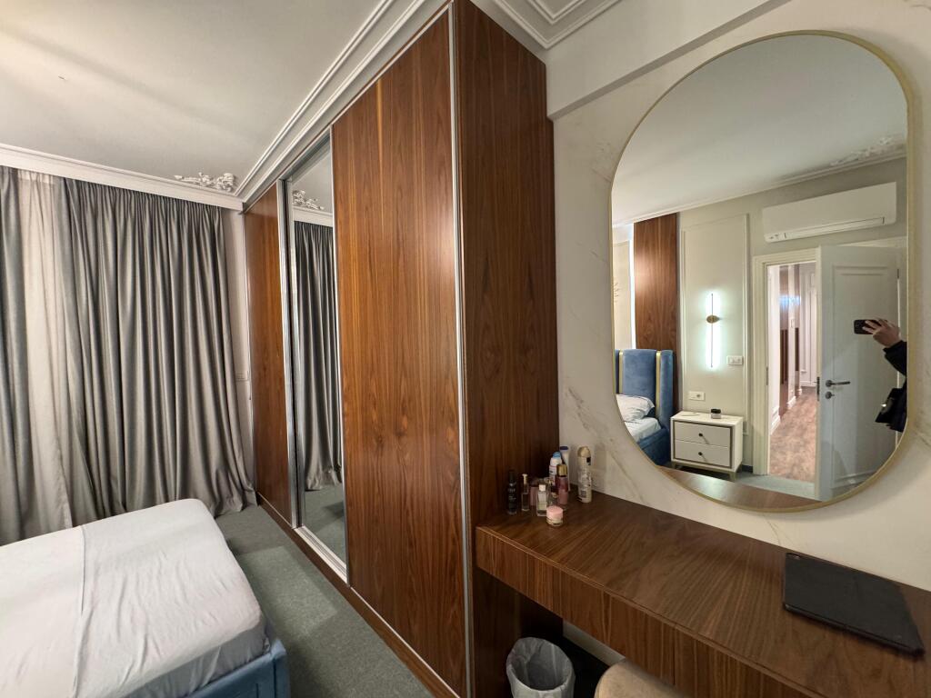 Qera apartament 3+1+Parking Foleja e Gjelber,Zogu si