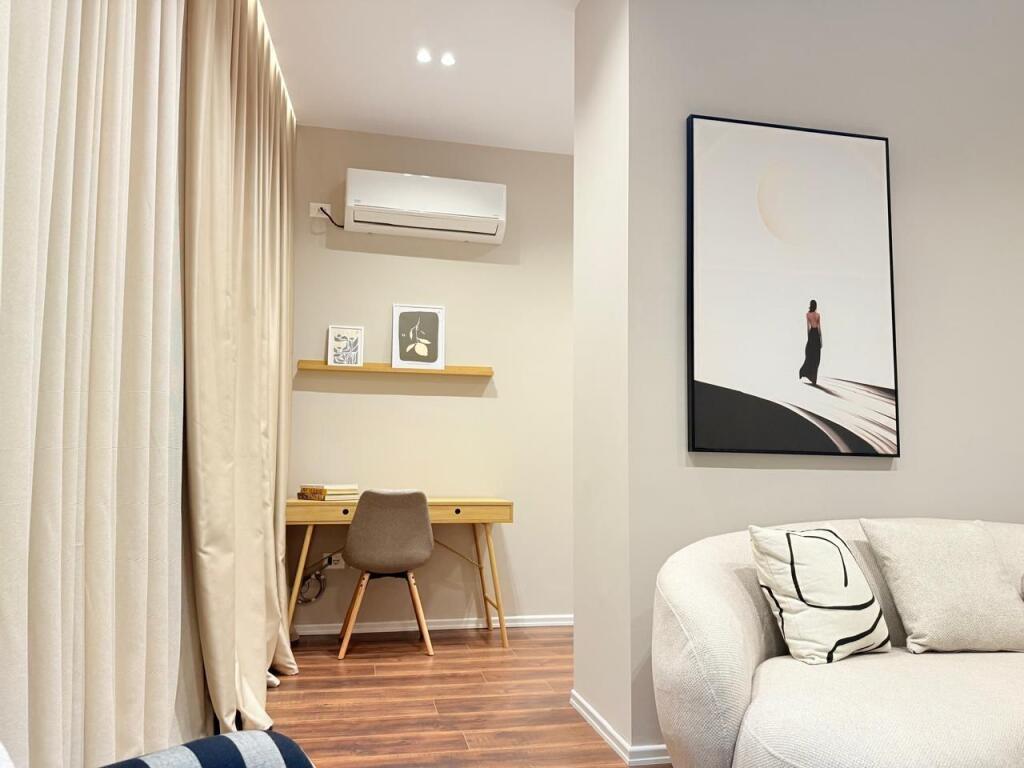 Apartament 2+1, Rruga e Kavajes!