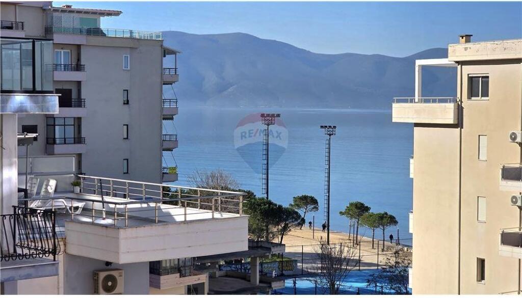 Premium 1+1 apartment for sale on Lungomare first line