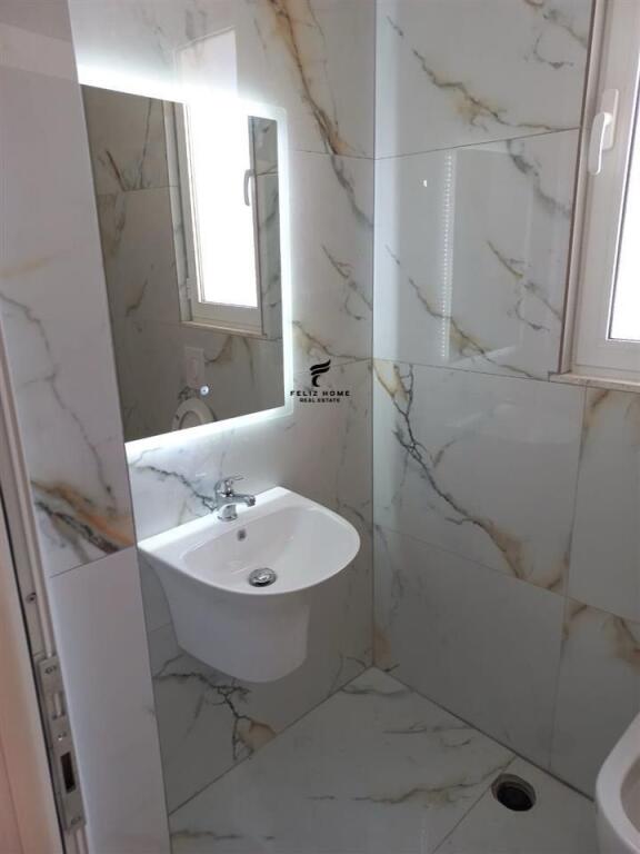 WAREHOUSES FOR RENT 100M2 ASTIR 450 EURO