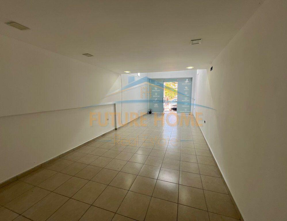 For sale, Duplex Business Premises, Unaza e Re