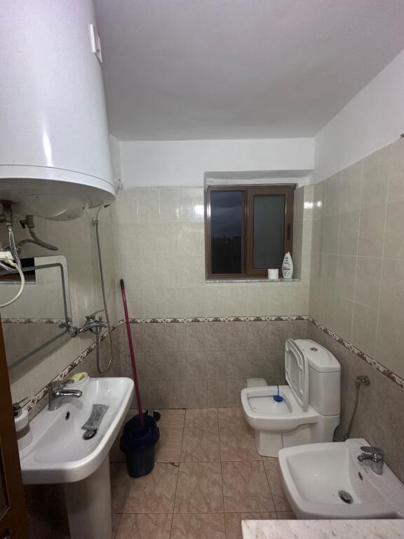 Jepet Me Qera Apartament 2+1