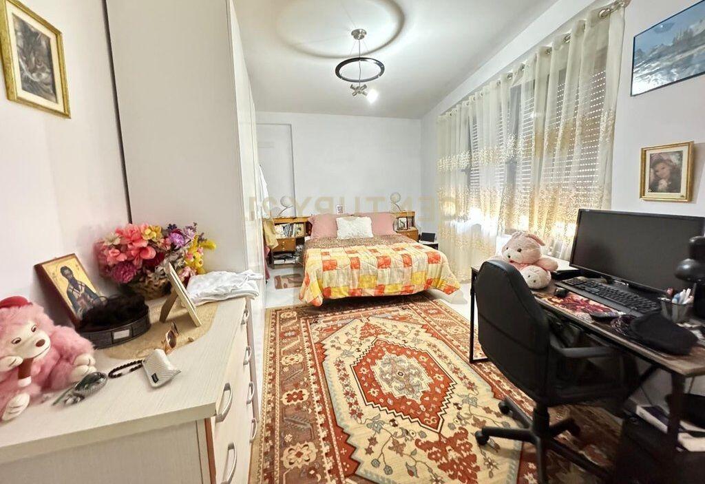 SHITET APARTAMENT 2+1+2 tek tregu elektrik.