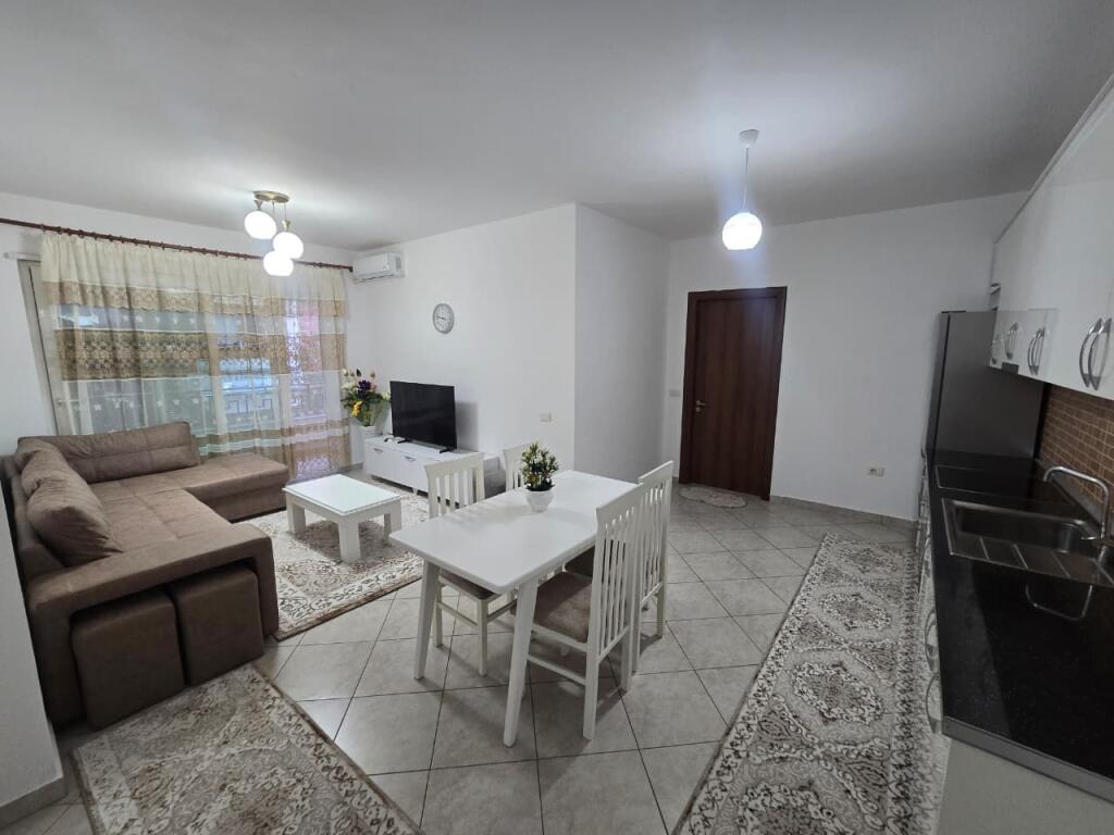 Appartamento 2+1+2 In Affitto, Concord Center, Tirane