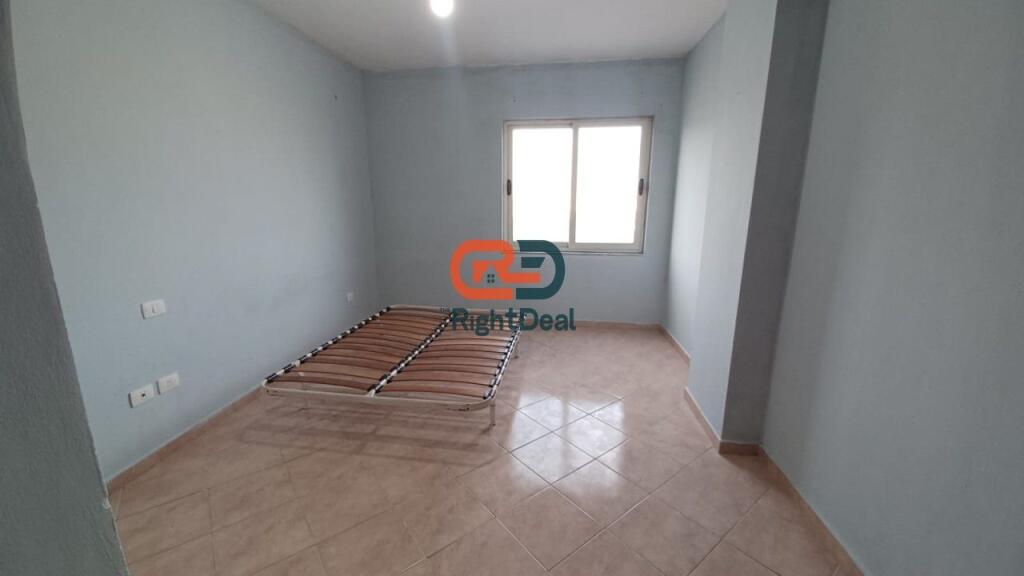 Ne Yzberisht, Jepet Me Qira Apartament 1+1, Me Planimetri Te Rregullt!!!