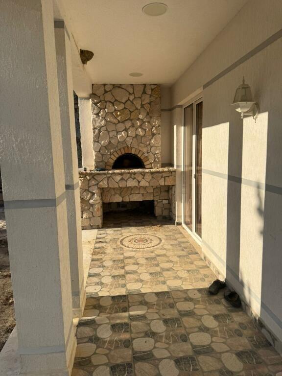 SUPER VILE  NE SHITJE NE LINZE