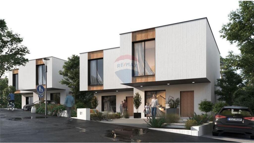 Shitet Vila 3 kate buze Liqenit te Farkes